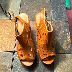 Boutique wedge shoes